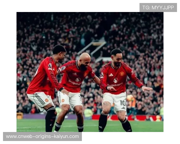 曼联全力备战欧冠四强，卡里克参与重要战术调整，曼联战胜巴黎欧冠小组赛开门红,这场比赛有何看点_