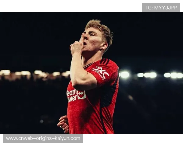 曼联青训新秀表现亮眼，未来阵容引人期待