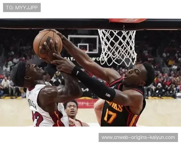 热火团队在关键时刻以稳健防守拿下比赛 热火团队在关键时刻以稳健防守拿下比赛